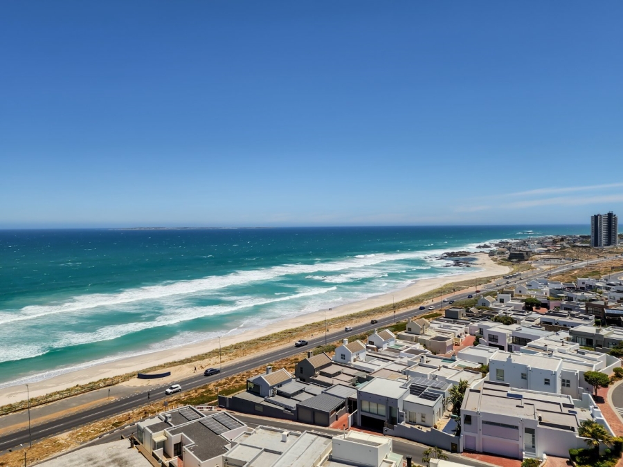2 Bedroom Property for Sale in Beachfront Western Cape